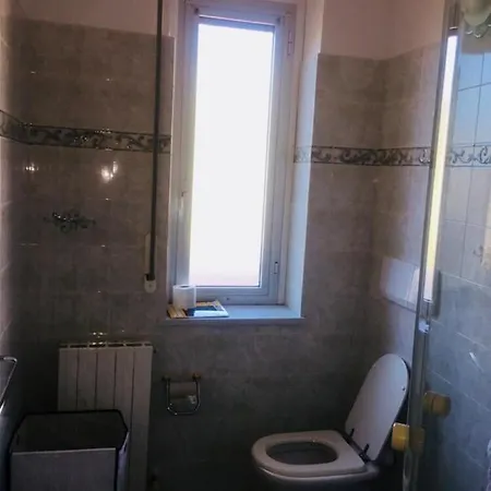 Hotell Sanremo' Heart: Situato Nel Centro Di